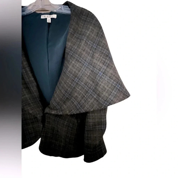 Cabi Plaid Court Cape Jacket Gray Plaid Style 916 Size 10 Business Singl… - Picture 4 of 13